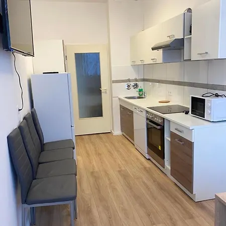 Spacious With Balcony In Daire