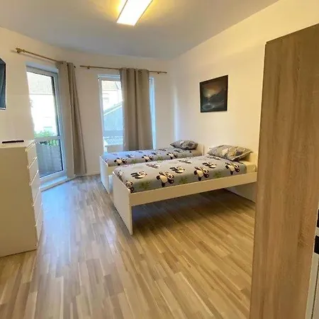 Daire Spacious With Balcony In